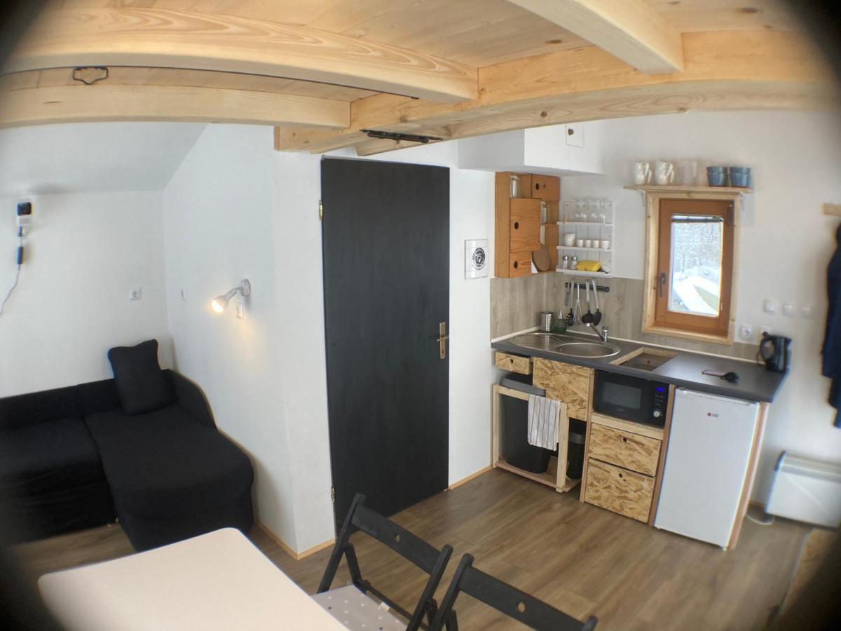 Tiny House Villa Mislinja Екстериор снимка